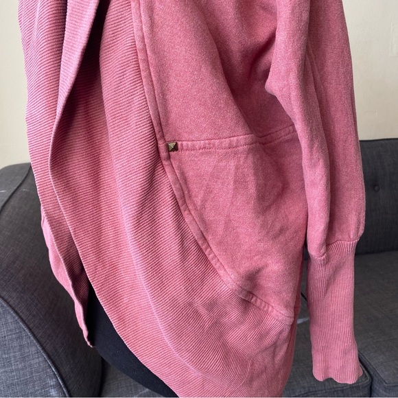 Aritzia Wilfred Diderot Cocoon Oversized Sweater Cardigan - Picture 4 of 12